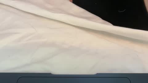 Snapshot of citylights136 chatting on 12-19-25, 06:26 citylights136 online show from 12-19-25, 06:26