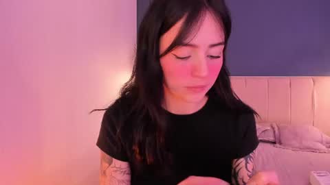 Snapshot of cityygirl_ chatting on 06-12-26, 04:11 Anna online show from 06-12-26, 04:11