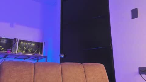 cj_davis1 online show from 11-10-25, 04:44