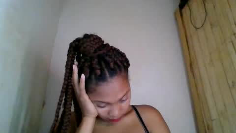 Snapshot of ckamilla45 chatting on 12-04-25, 04:00 ckamilla45 online show from 12-04-25, 04:00