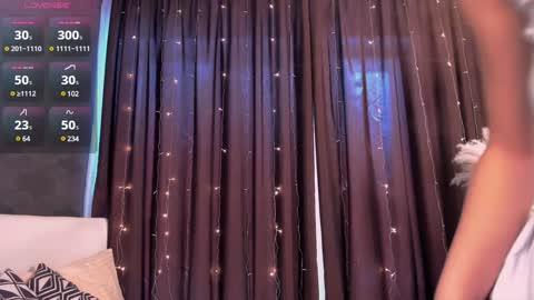 Claire online show from 01-09-25, 07:42