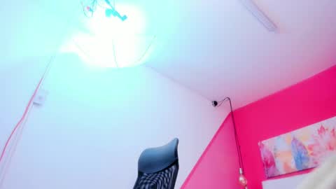 Snapshot of claire_aristizabal chatting on 01-30-25, 12:06 claire aristizabal online show from 01-30-25, 12:06