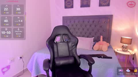 clairemillerx online show from 11-08-25, 03:23