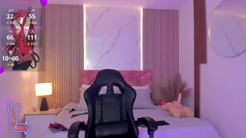 clairemillerx online show from 05-20-26, 08:15