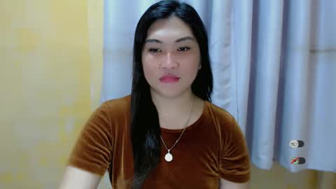 CLAIRE online show from 12-10-24, 03:22