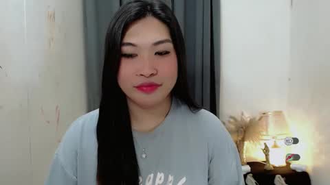 Snapshot of clairewntr_ chatting on 09-26-25, 06:28 CLAIRE online show from 09-26-25, 06:28