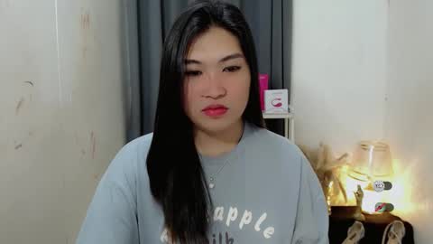 Snapshot of clairewntr_ chatting on 10-08-25, 05:16 CLAIRE online show from 10-08-25, 05:16