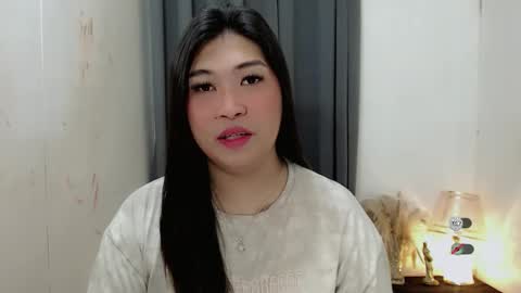 Snapshot of clairewntr_ chatting on 10-16-25, 05:30 CLAIRE online show from 10-16-25, 05:30