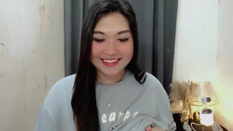 Snapshot of clairewntr_ chatting on 10-24-25, 06:54 CLAIRE online show from 10-24-25, 06:54