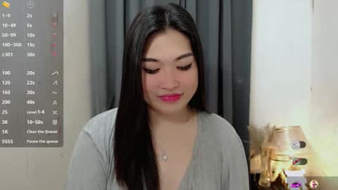 Snapshot of clairewntr_ chatting on 11-02-25, 04:04 CLAIRE online show from 11-02-25, 04:04