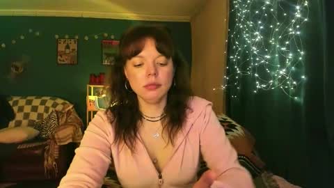 Snapshot of clancyosbourne chatting on 03-01-26, 07:05 Clancy online show from 03-01-26, 07:05