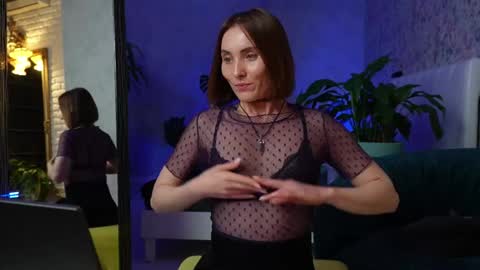 Snapshot of clara_bendover chatting on 04-03-26, 05:55 Clara online show from 04-03-26, 05:55