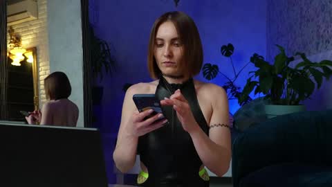 Snapshot of clara_bendover chatting on 04-05-26, 05:43 Clara online show from 04-05-26, 05:43