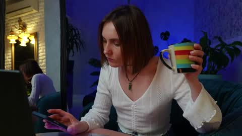 Snapshot of clara_bendover chatting on 04-06-26, 06:31 Clara online show from 04-06-26, 06:31