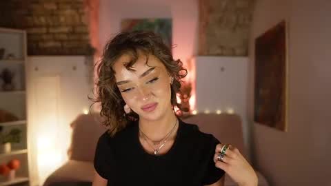 Snapshot of clara_smile chatting on 02-23-25, 01:57 Clara smile online show from 02-23-25, 01:57