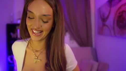 Snapshot of clara_smile chatting on 09-17-25, 06:53 Clara smile online show from 09-17-25, 06:53