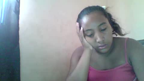 Clarah0123 online show from 02-06-25, 07:13