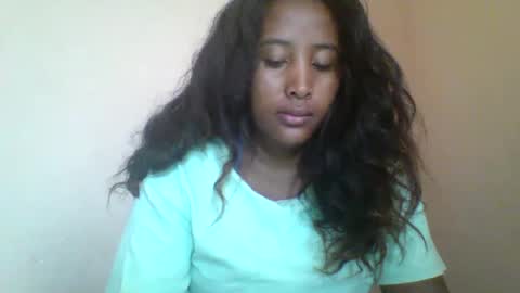 Clarah0123 online show from 02-11-25, 05:58