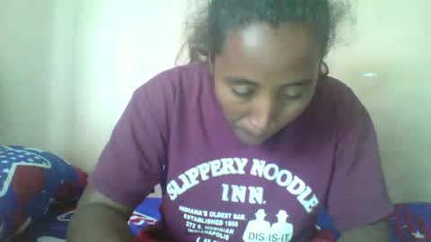 Clarah0123 online show from 09-22-25, 09:33