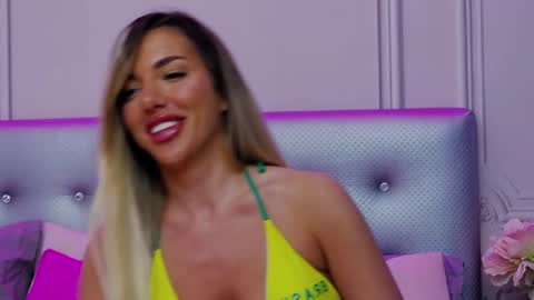 ClaraHazel online show from 02-18-25, 11:33