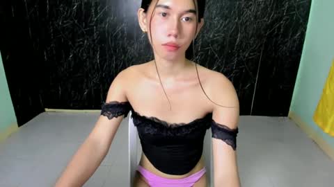 Snapshot of clarence_69 chatting on 03-12-25, 05:35 clarence_69 online show from 03-12-25, 05:35