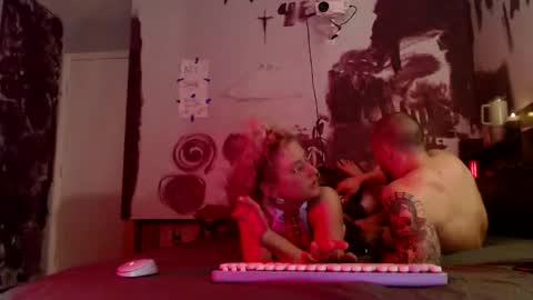 Snapshot of clarenceworley69 chatting on 03-20-26, 03:33 TrueRomanceSluts online show from 03-20-26, 03:33