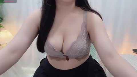 Snapshot of clari_yumi chatting on 03-24-26, 01:10 Clari online show from 03-24-26, 01:10
