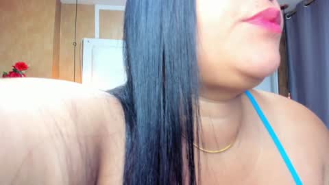 Snapshot of clarigil chatting on 01-23-25, 01:13 clarigil online show from 01-23-25, 01:13