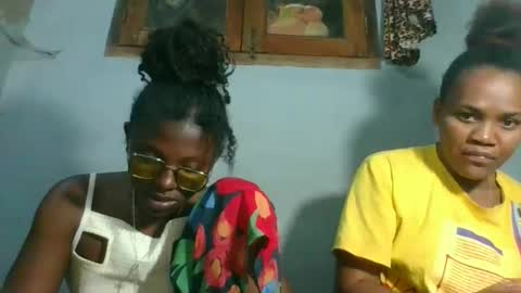 clarisse98 online show from 11-22-25, 06:18