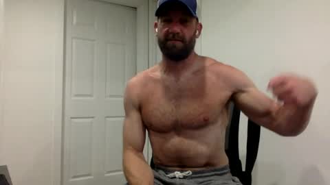 Snapshot of clarkecock chatting on 06-23-26, 11:41 Clarke Cock online show from 06-23-26, 11:41