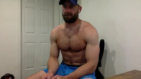 Snapshot of clarkecock chatting on 06-30-26, 01:39 Clarke Cock online show from 06-30-26, 01:39
