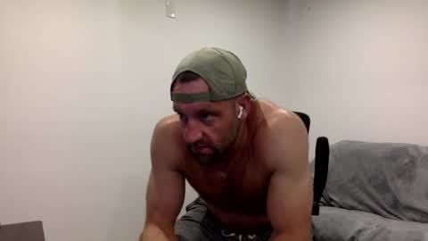 Snapshot of clarkecock chatting on 07-31-26, 02:49 Clarke Cock online show from 07-31-26, 02:49