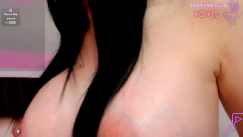 Snapshot of classybarby__ chatting on 12-23-24, 06:16 Velma online show from 12-23-24, 06:16