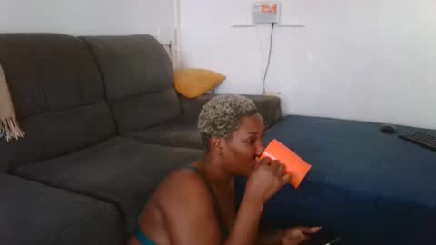 Angel online show from 09-16-25, 04:35