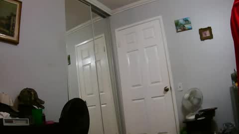 Claudia online show from 01-19-25, 02:38