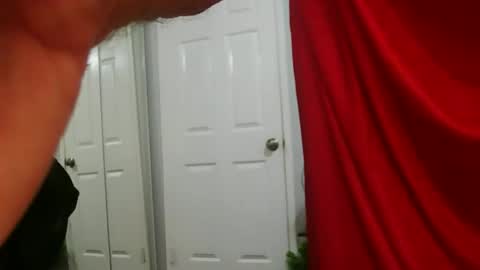 Claudia online show from 11-22-25, 04:06