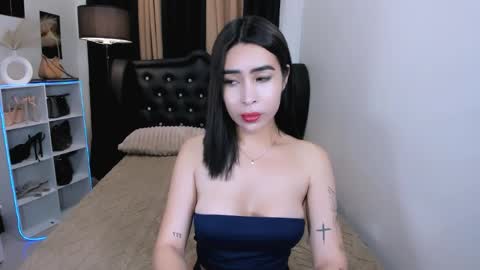 Snapshot of claudia_empress chatting on 04-06-26, 11:44 Naughty Claudia online show from 04-06-26, 11:44