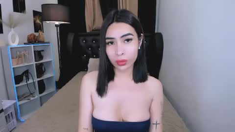 Snapshot of claudia_empress chatting on 04-20-26, 06:42 Naughty Claudia online show from 04-20-26, 06:42