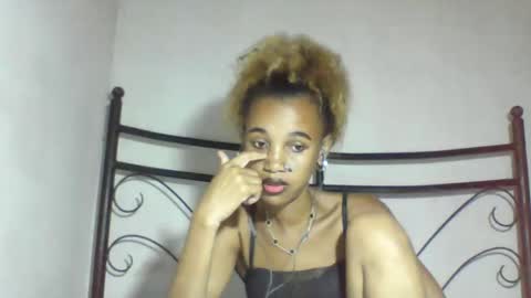 claudianne online show from 05-03-26, 04:13
