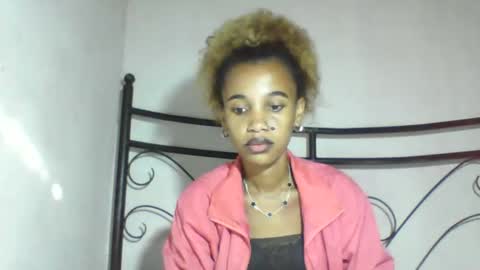 claudianne online show from 05-04-26, 04:19