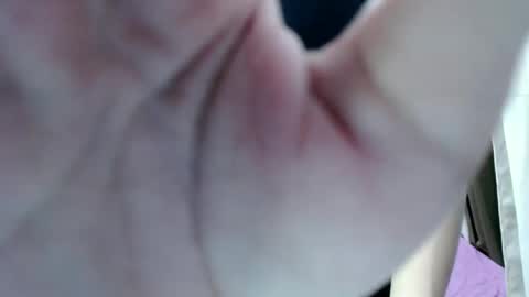 KIM online show from 12-04-25, 03:16