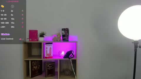 Cleo Adams online show from 09-18-25, 04:25