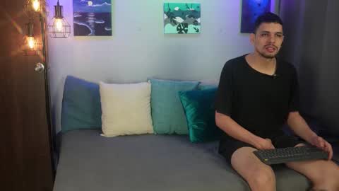 Snapshot of cleoanubis_ chatting on 03-15-26, 05:02 Girl Juliana and Federico online show from 03-15-26, 05:02