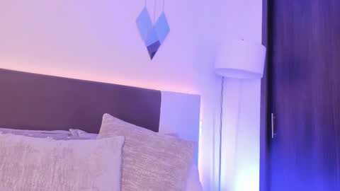 . Cleo Jhonson . online show from 03-03-25, 12:48