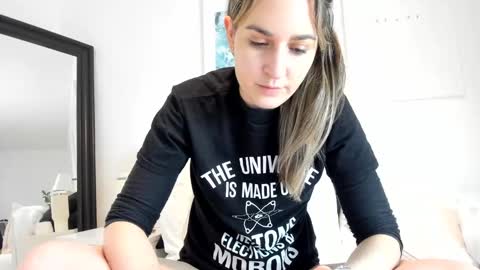 Cleolane online show from 12-10-24, 10:05