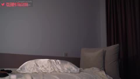 Cleopatra online show from 12-04-24, 01:53
