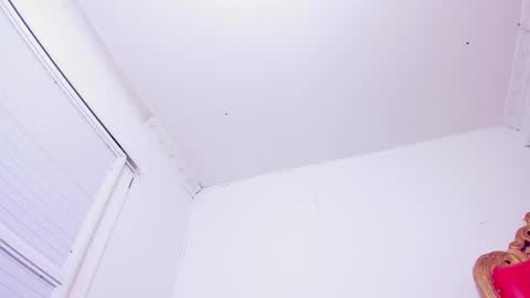          online show from 02-20-25, 06:57