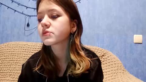 Snapshot of cleopatrastong chatting on 01-14-26, 04:12 Dina online show from 01-14-26, 04:12