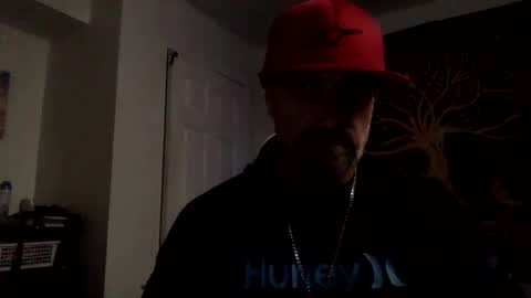 Snapshot of clintwood12 chatting on 09-29-25, 05:29 chad online show from 09-29-25, 05:29