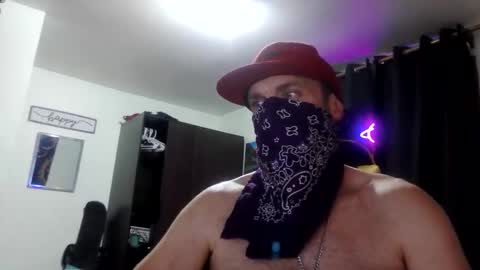 Snapshot of clintwood12 chatting on 11-05-25, 06:52 chad online show from 11-05-25, 06:52